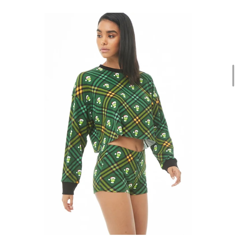 grinch pajama set